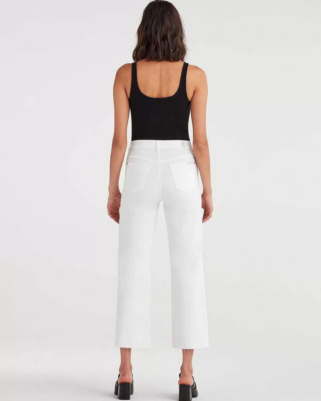 7 For All Mankind Jeans*Alexa Courte Avec Ourlet Coupe Sur Un Defile Blanc Blancrunwy