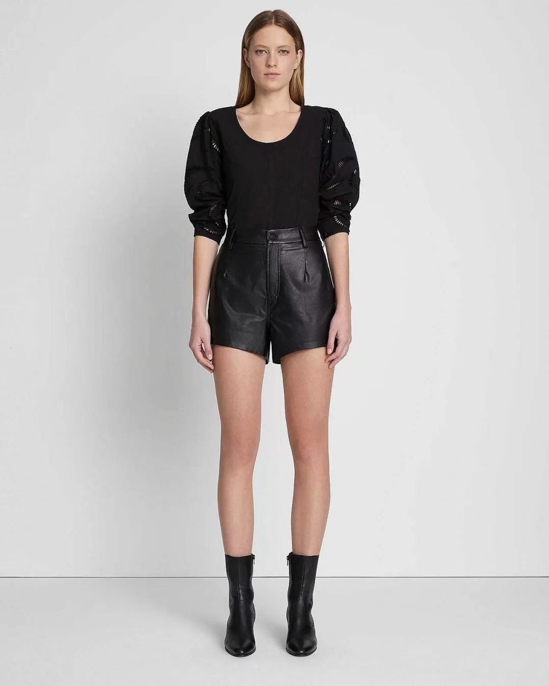 7 For All Mankind Shorts Et Jupes*Short Ajuste En Similicuir Noir